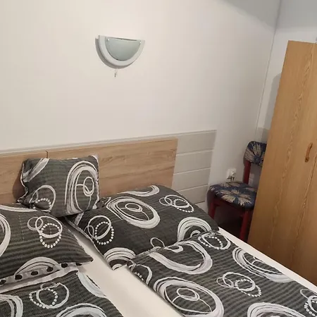 Apartment Balaton Bazalt Vendeghaz Badacsonytomaj